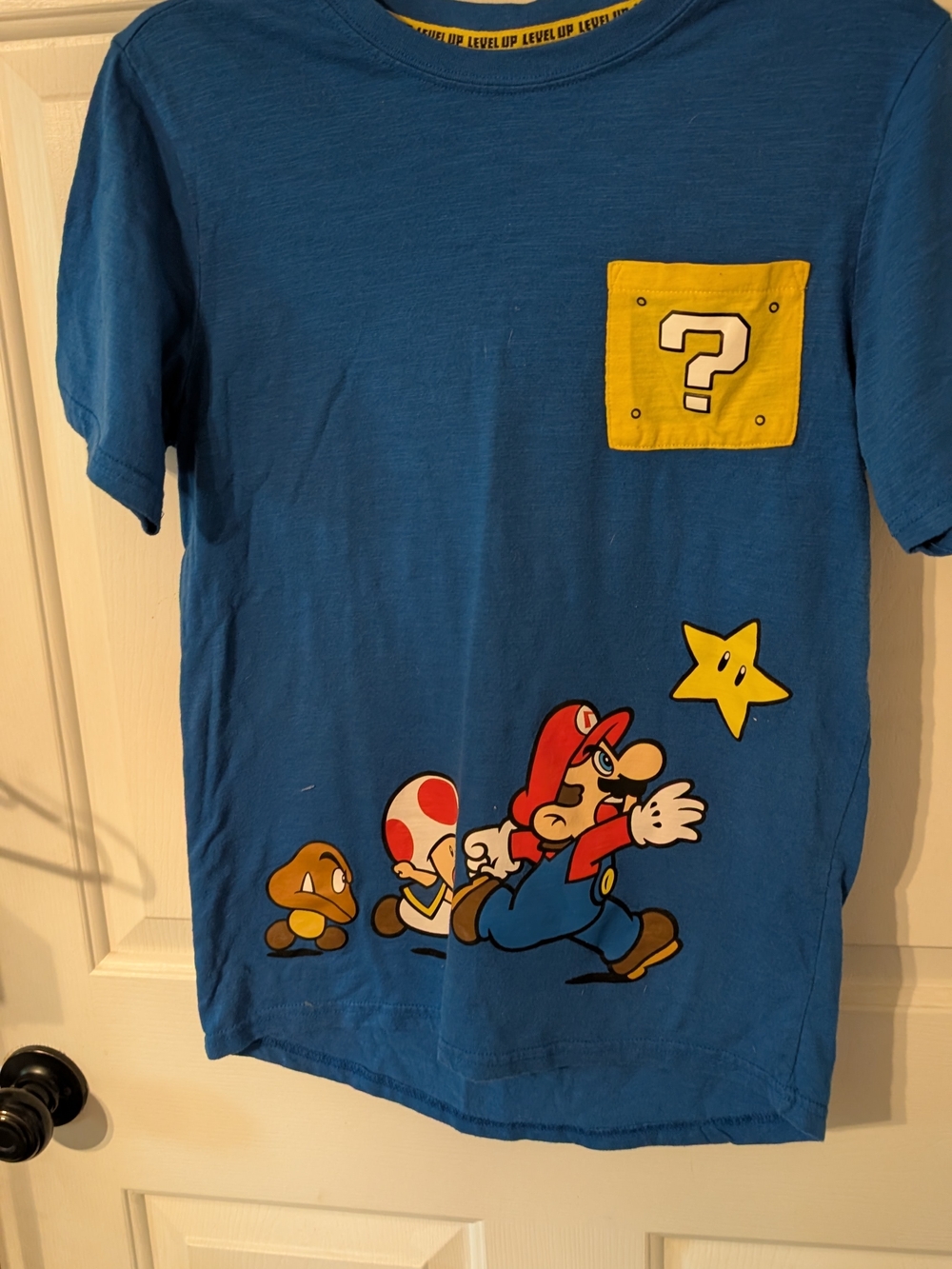 Super Mario size xxl(18) Nintendo graphic short sleeve t shirt